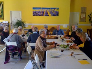 Journée pieds et paquets aux Senioriales de provence