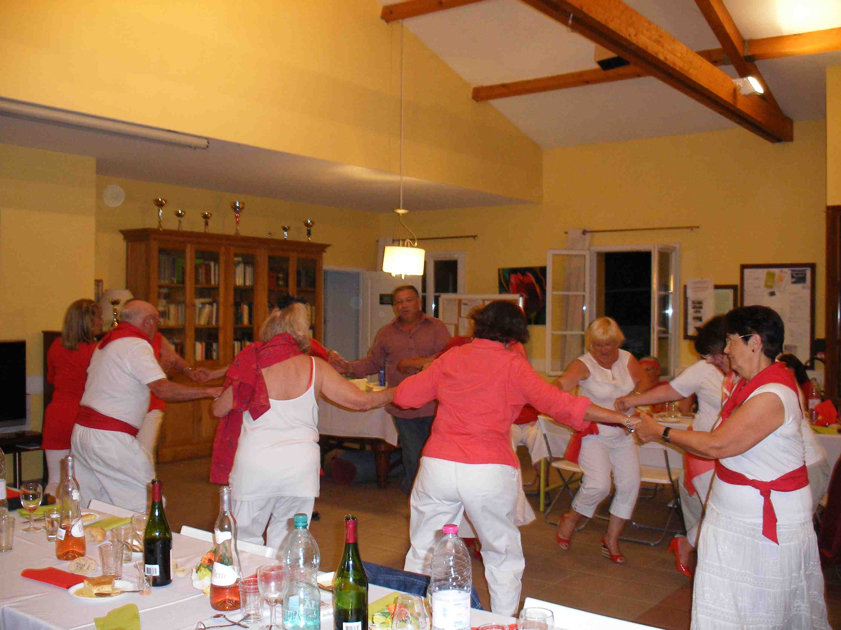 Pourquoi une soirée en rouge et blanc ?