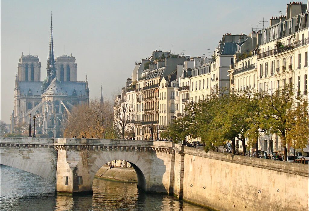 Senioriales louer appartement paris été