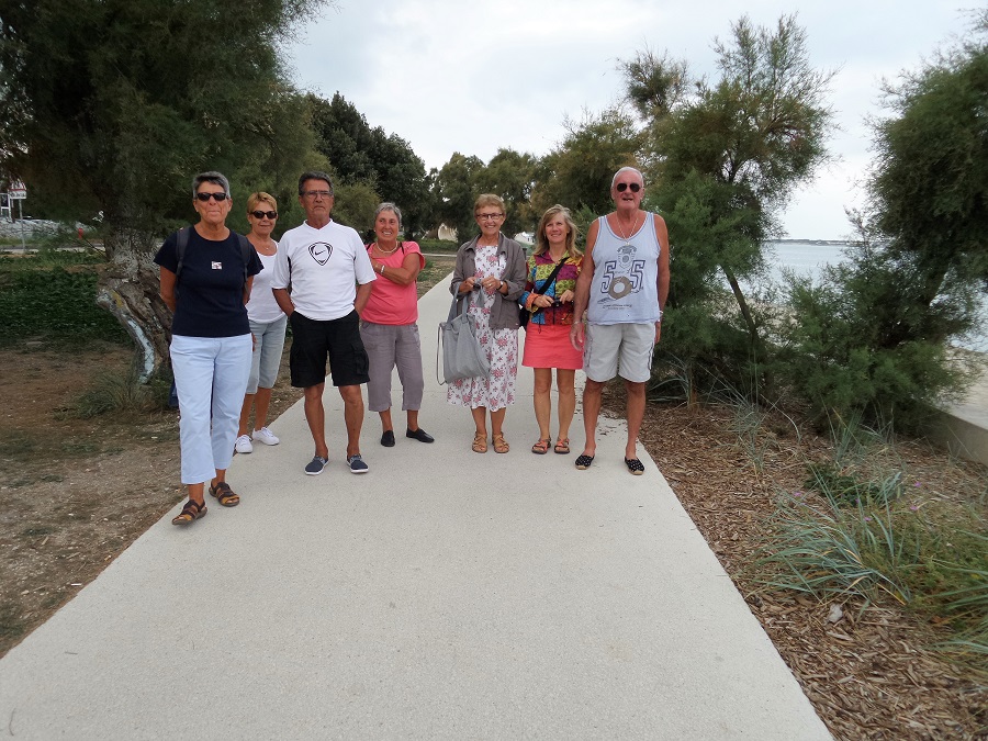 rencontres amicales la rochelle