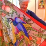 Hobbie – Passion: Raymonde s’adonne à la peinture sur soie